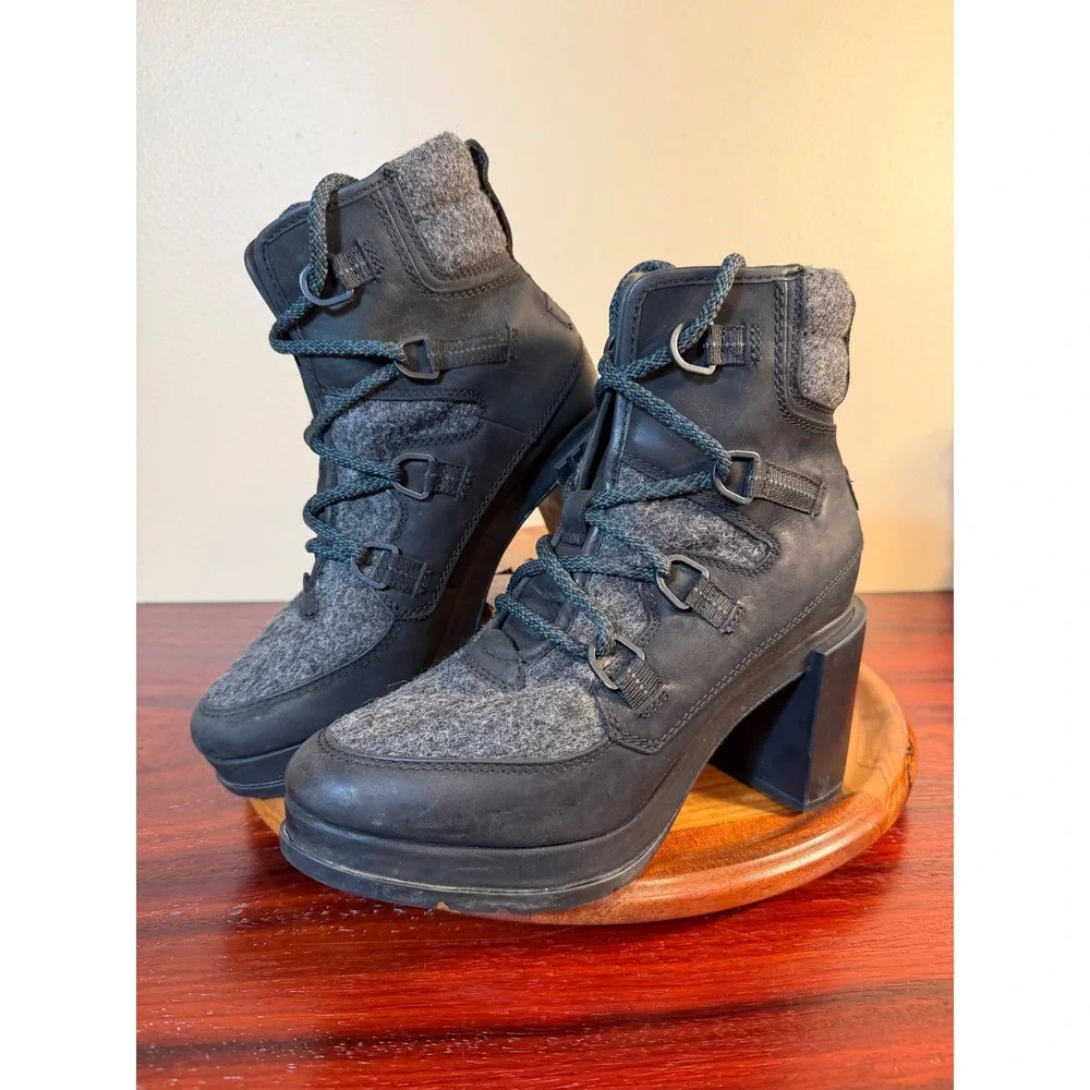 Sorel Cate Lace Black Felt Waterproof Leather Block Heel Ankle Boots NL3695-010
